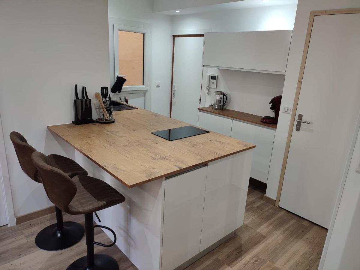 Apartament Studio De Charme En Pierres - Hyper Centre Pau Zewnętrze zdjęcie